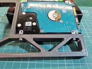 Адаптер 2.5 to 3.5 HDD