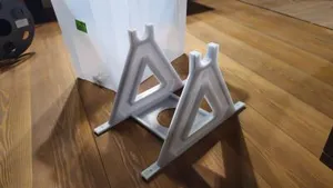 Подставка для филамента на две кату...