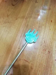 Спиночесалка лапа