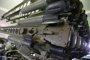 Пусковая установка РСЗО М-8-24 Вари...