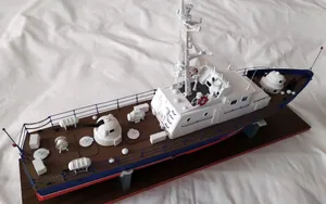 Ч.4 Корпус модели сторожевого катера проекта 1400 (1400М) «Гриф» (Patrol boat Zhuk class) ВМФ СССР 1:35 (Part 4)