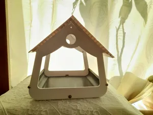 Кормушка для птиц bird