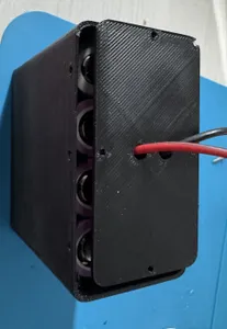 Корпус power bank на 8 аккумуляторов 18650.