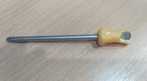 Ручка отвертки.
