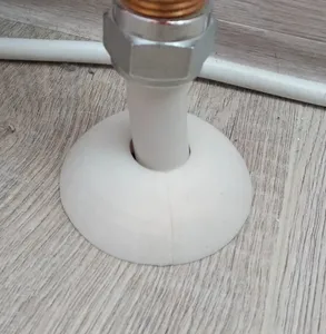 Обвод трубы отопления