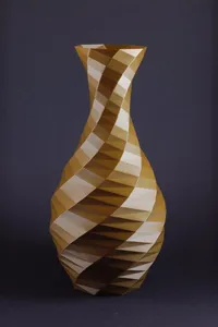 Low-poly Rose Twist Vase