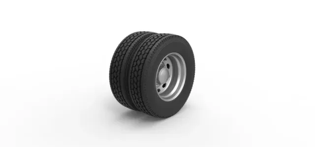 10 Triangular Hole Rear double wheel of semi truck V2 Scale 1:25 — Фото 2 из 10