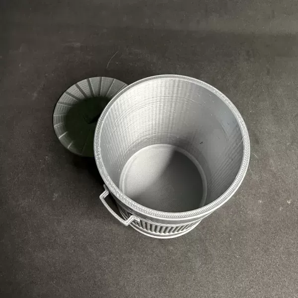 Mini British Desk-Sized Dustbin — Фото 8 из 10