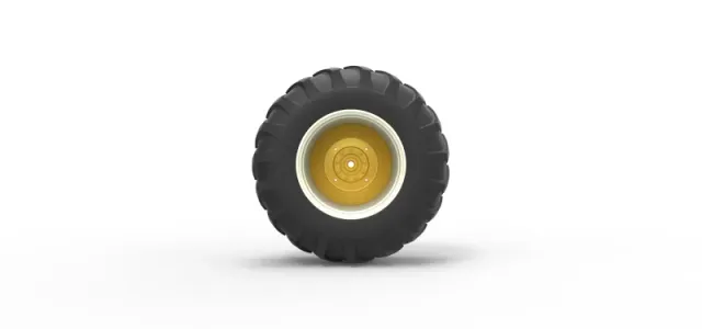Rear wheel of Vintage Pulling tractor Scale 1:25 — Image 5 of 12