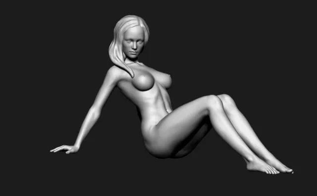 woman — Image 5 of 5
