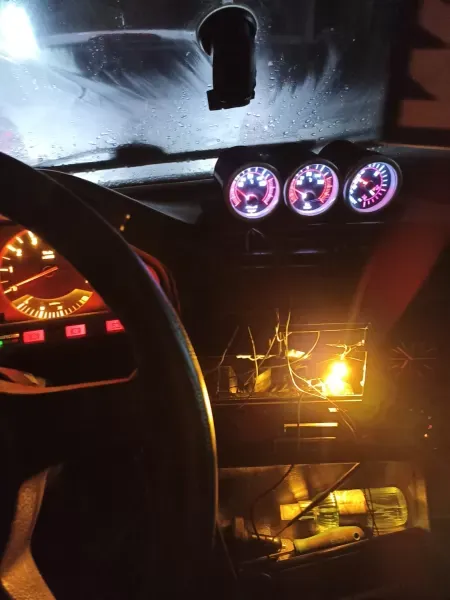 BMW E30 POD 52 MM — Фото 2 из 5