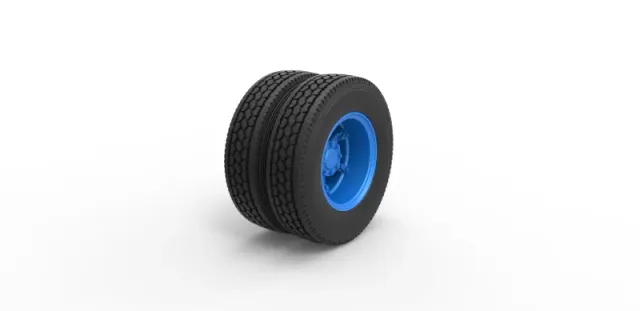 Rear 6 spoke wheel of old school truck 1:25 — Фото 2 из 11