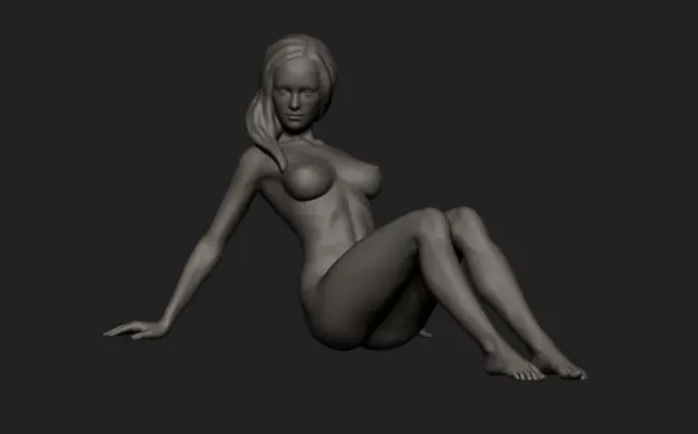 woman — Image 3 of 5