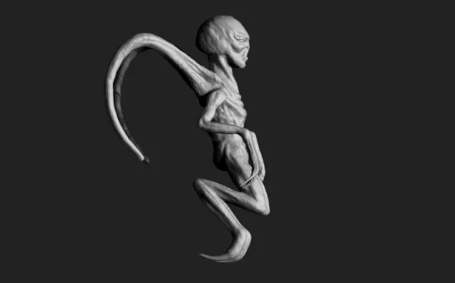 Alien — Image 3 of 3