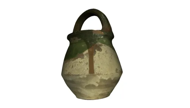 traditional Bulgarian clay pot for food — Image 2 of 4