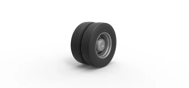 Rear wheel of racing semi truck Version 2 Scale 1:25 — Фото 2 из 12
