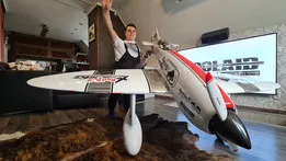 RC airplane GEE BEE R3
