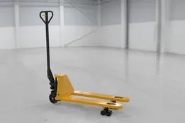 Hand pallet truck - real size