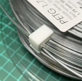 Filament Clip (Square Reel Edge)