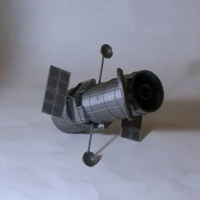 Hubble Space Telescope — Image 10 of 19