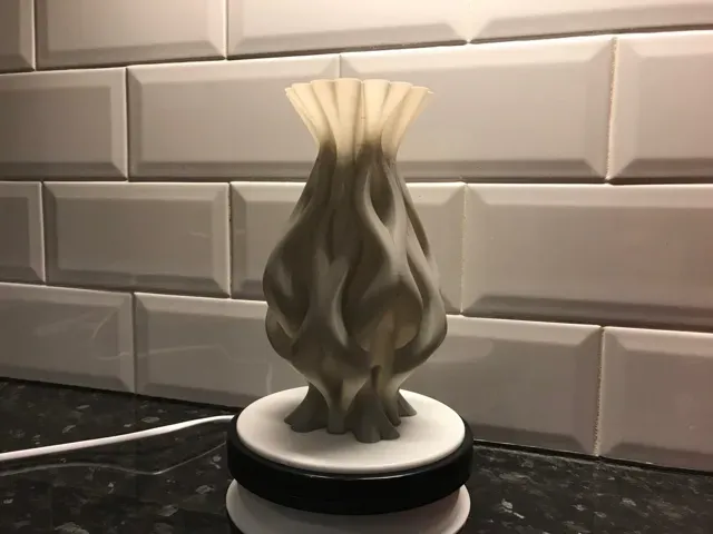flame vase 2 — Image 3 of 5