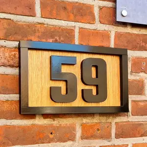 House number frame with numbers