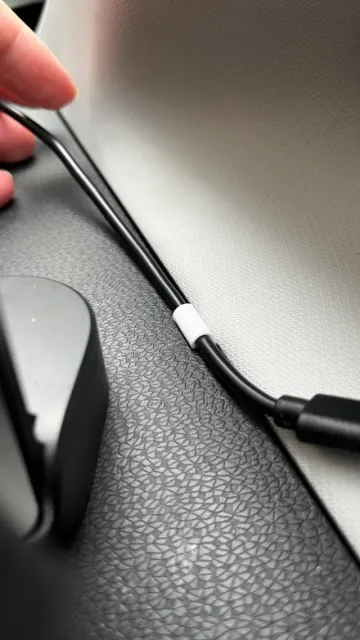 Dashboard Cable Clip for car
