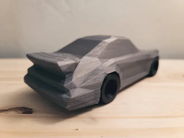 Low Poly Porsche 911 Turbo - Remastered — Фото 4 из 7