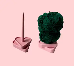 Rotating Heart Yarn Spinner - No Bearings Needed