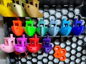 Honeycomb Wall Benchy HSW Shelf