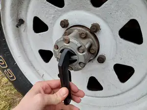Lever for Suzuki locking hubs