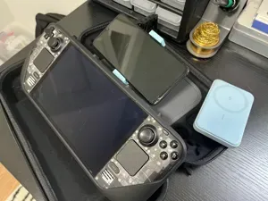 Dbrand killswitch phone mount