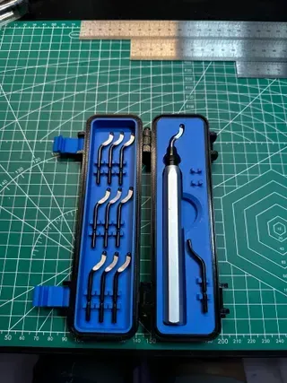 Rugged Deburring Tool Case With Latches 150mm — Image 6 of 8
