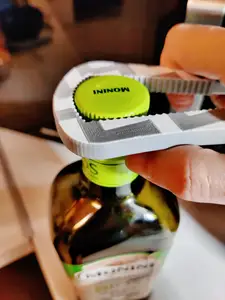 Zigzag Bottle Opener 30 - 锯齿形开瓶器 30毫米