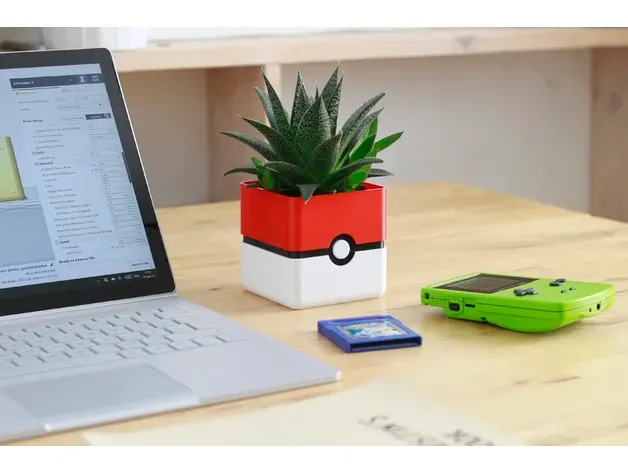 Pokemon Planter - Pokeball Minimal Planter — Фото 2 из 3