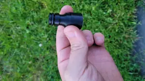 Water nozzle with quick connector