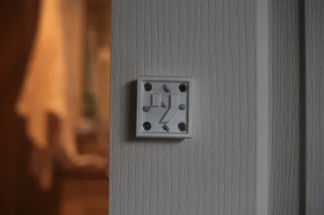 Slide Door Handle and Lock — Image 11 of 15