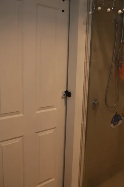 Slide Door Handle and Lock — Image 15 of 15