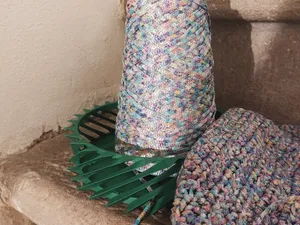 Knitting Ball Holder