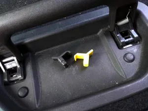 OEM Zafira B (Opel/Vauxhall) Foldable seats clip