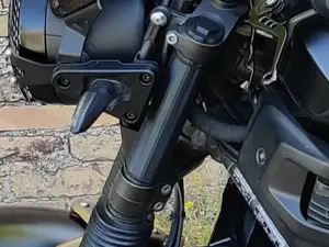 Yamaha XSR 700 Full black style forks
