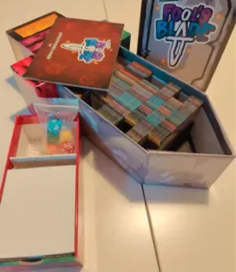 Fool's Blade Custom Insert (Fits sleeved cards)