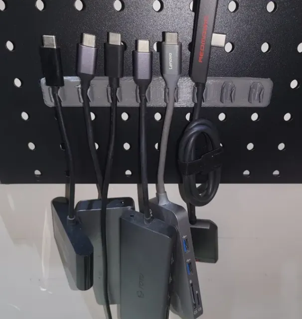 Pegboard Cable Organizer — Фото 3 из 3