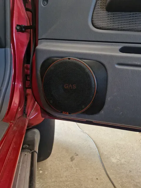 Door speaker frame — Image 2 of 4