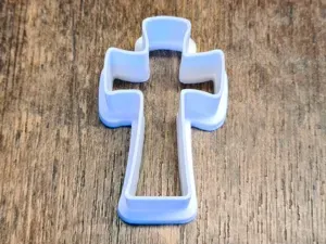 Halloween: cross cookie cutter