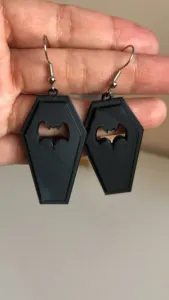 Earring Coffin capsule bat cofre ataud HALLOWEEN