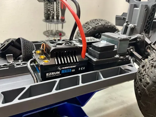 Arrma Mojave 4s Max8 ESC and Switch Mount — Image 5 of 5