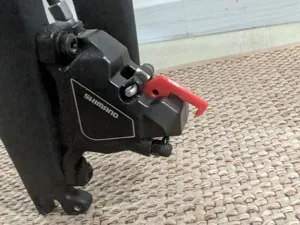 Bike disc brake pad spacer