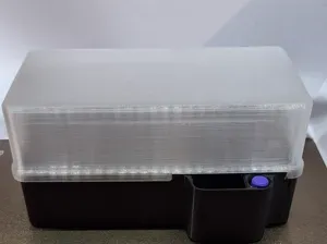 Mini Greenhouse (seed starter) for 8 plants