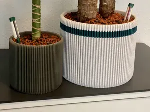 Flower Pot with Ridges – Parametric (Fusion 360)